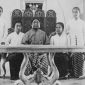 Kebaya Rapi, Perjuangan Sepi