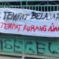 Pondok, Wali, dan Cerita yang Terlalu Sering Terulang
